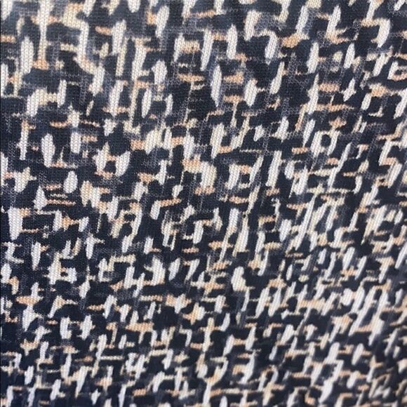 Loft Black, Grey & Light Pink Sleeveless Tank Top - Picture 5 of 6